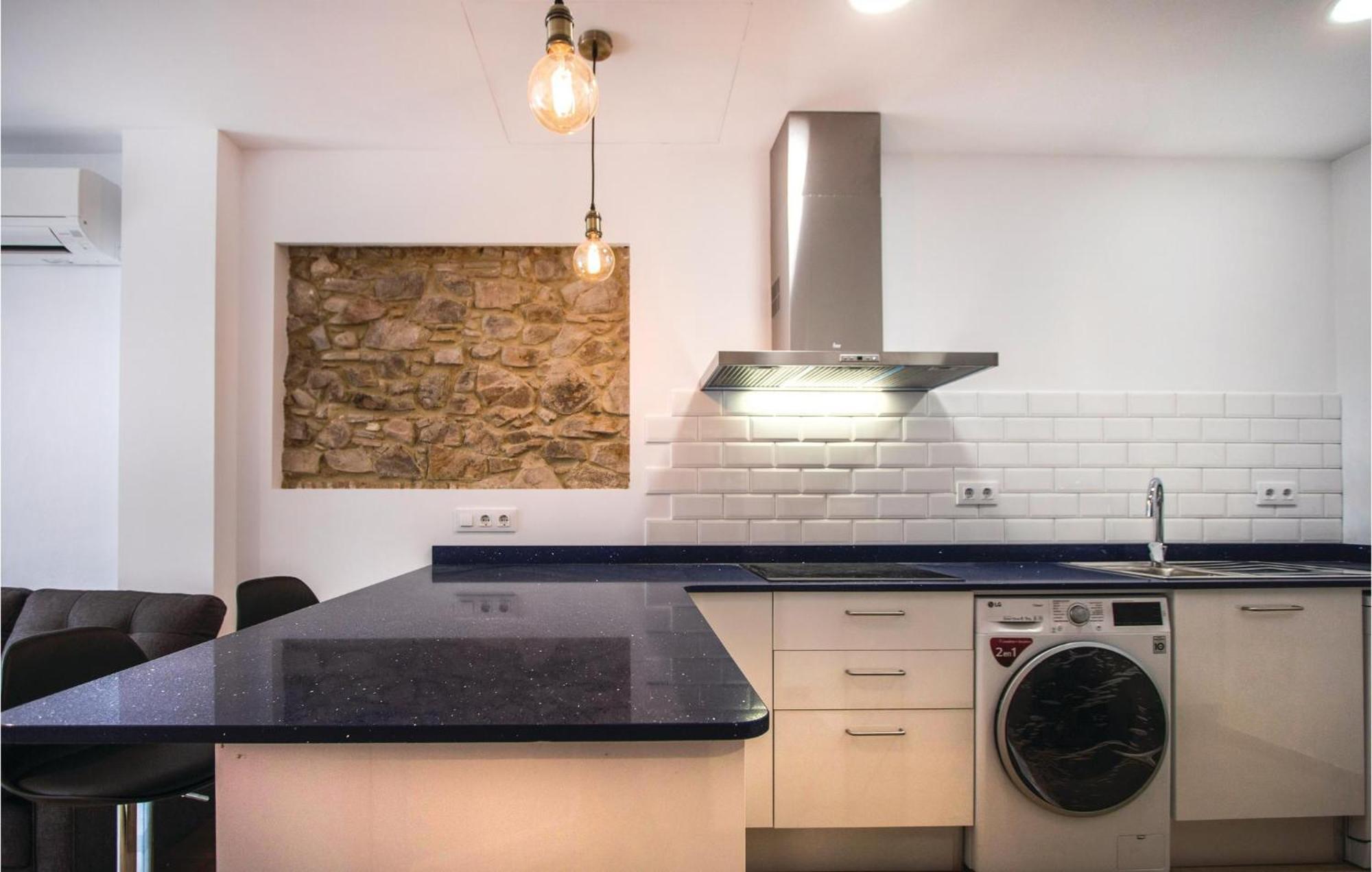 Amazing Apartment In Blanes With Kitchen 외부 사진