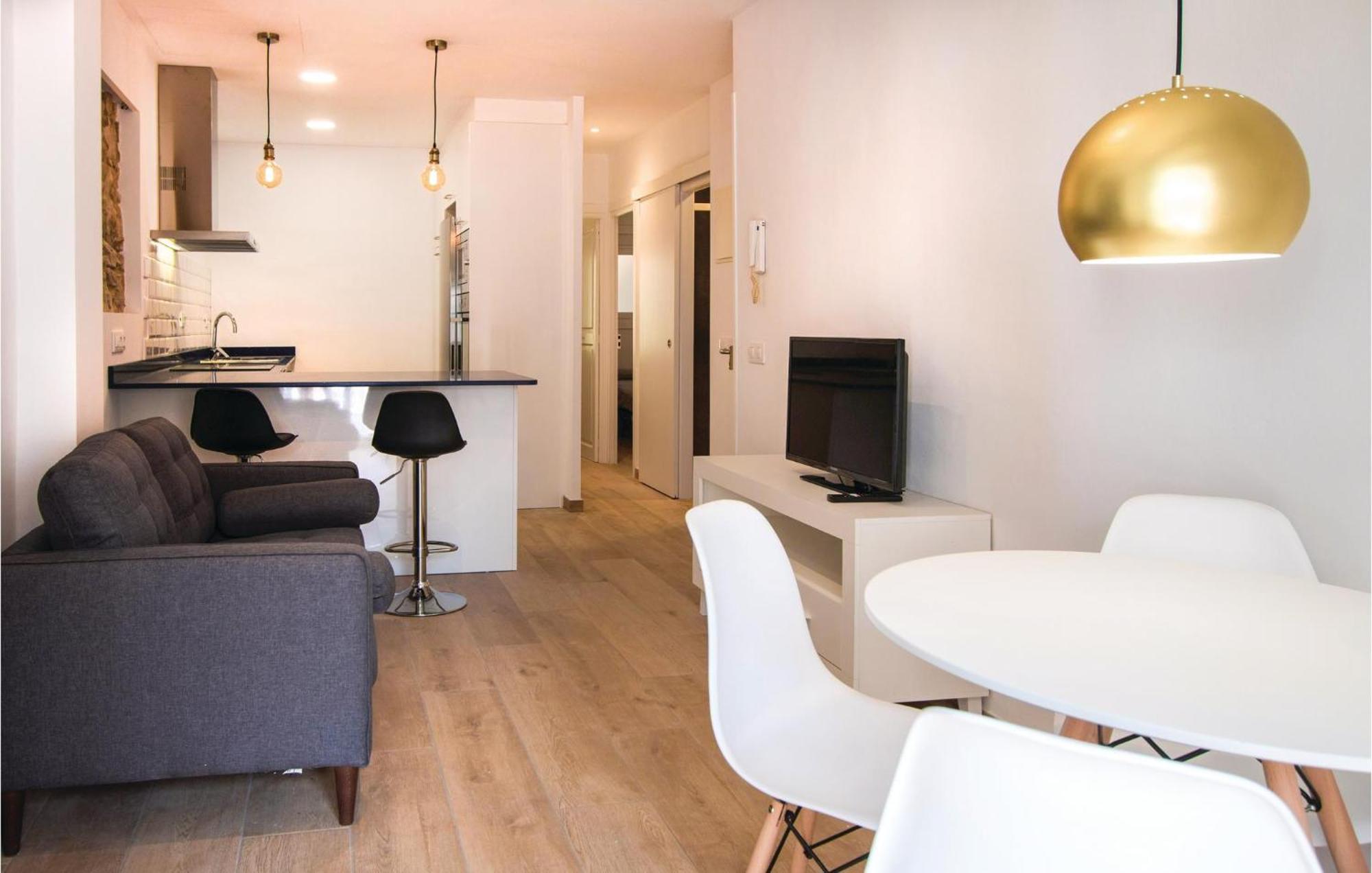 Amazing Apartment In Blanes With Kitchen 외부 사진